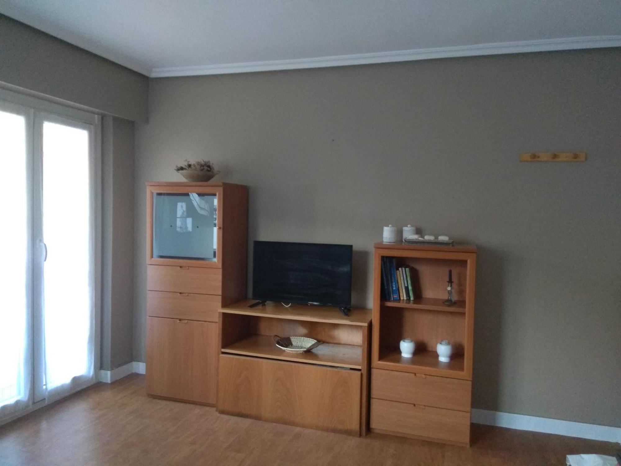 Apartamento Ezkubenea Apartment เรนเตรีอา ภายนอก รูปภาพ