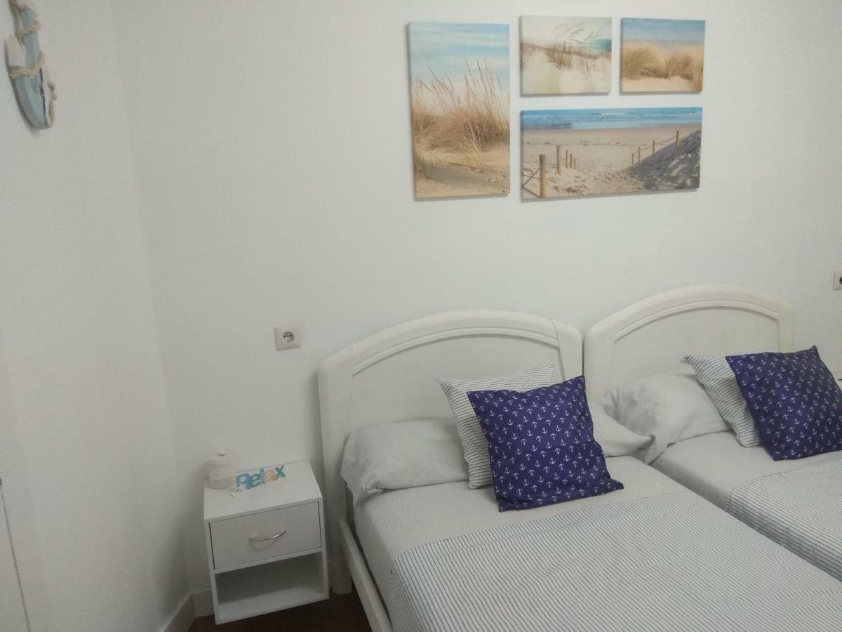 Apartamento Ezkubenea Apartment เรนเตรีอา ภายนอก รูปภาพ