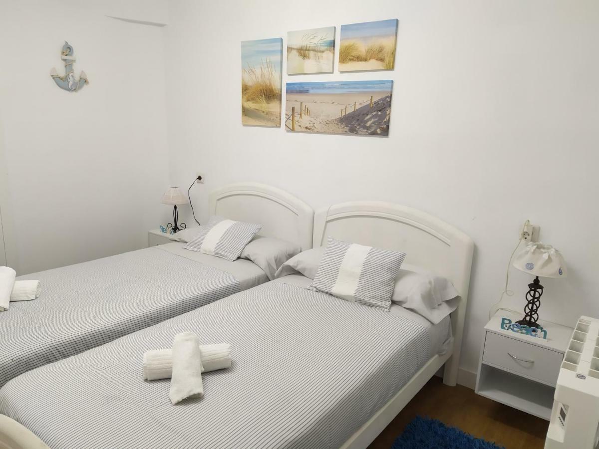Apartamento Ezkubenea Apartment เรนเตรีอา ภายนอก รูปภาพ